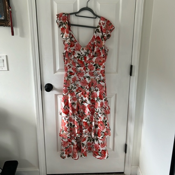 Floral printed cocktail dress size 12 - Picture 2 of 4